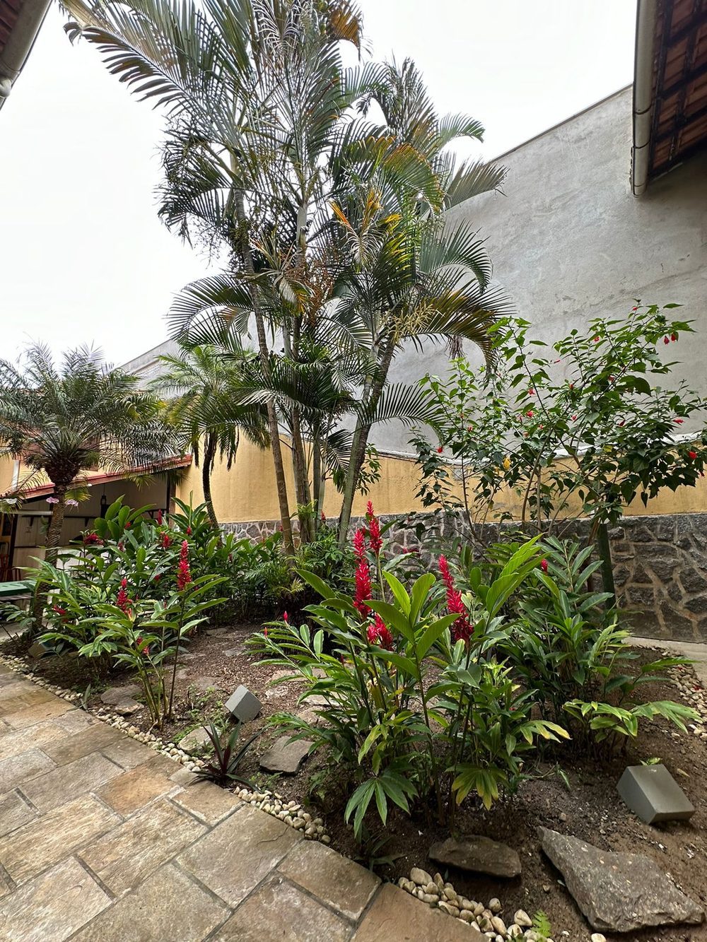 Espaço do café da manhã da Pousada Via Mar Búzios